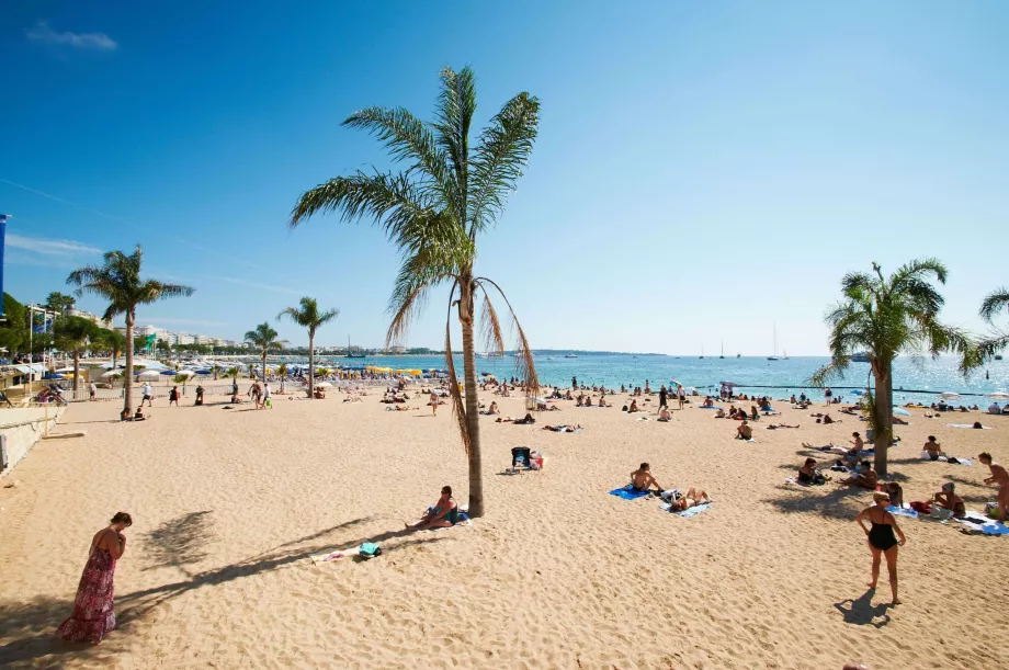 Pantai di Barcelona