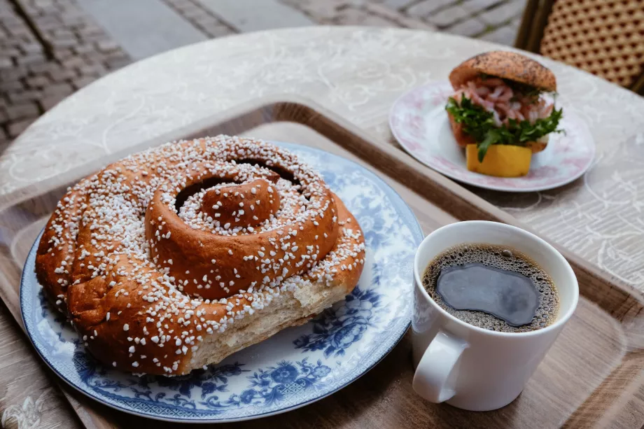 Siput kayu manis di Gothenburg