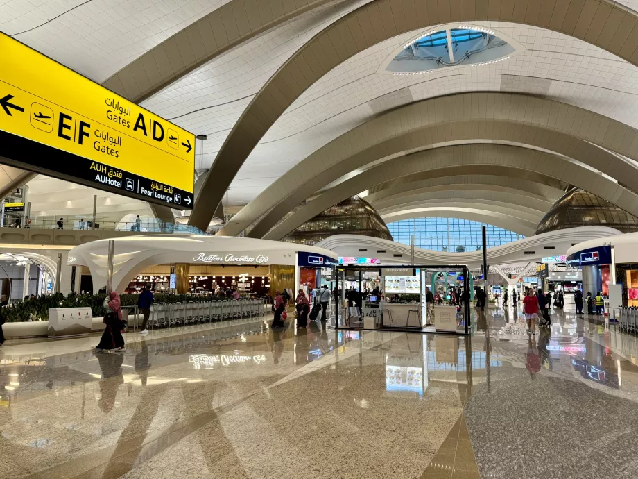 Terminal Bandara Abu Dhabi