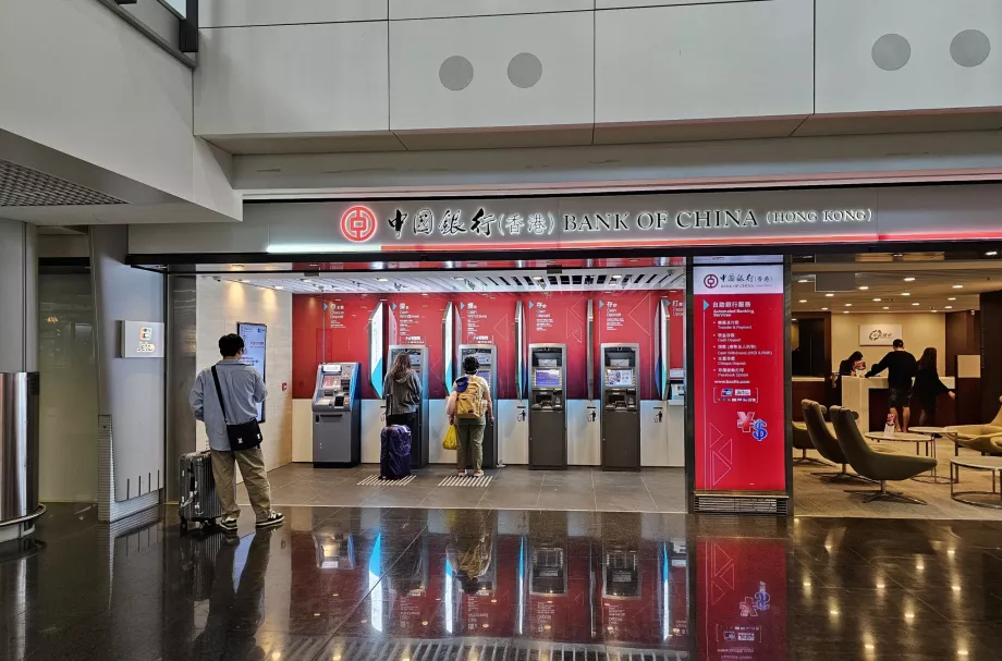 ATM Bank of China, Aula Kedatangan, Bandara HKG