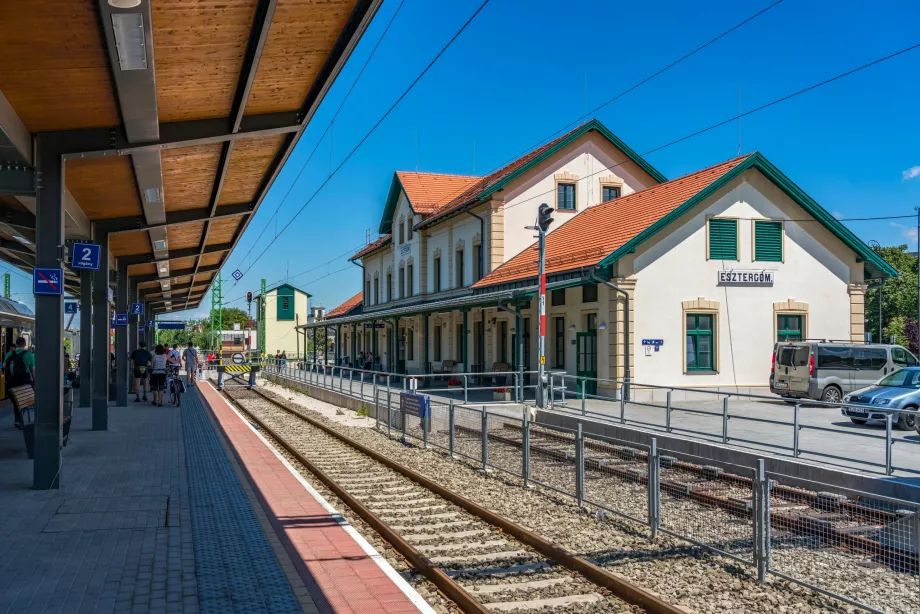 Stasiun Kereta Api Esztergom