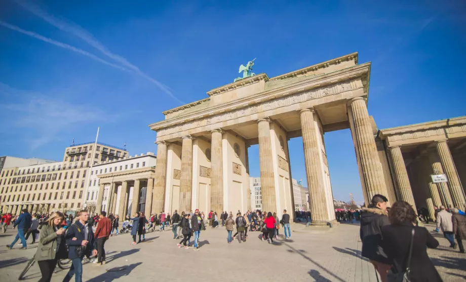 Gerbang Brandenburg di Berlin