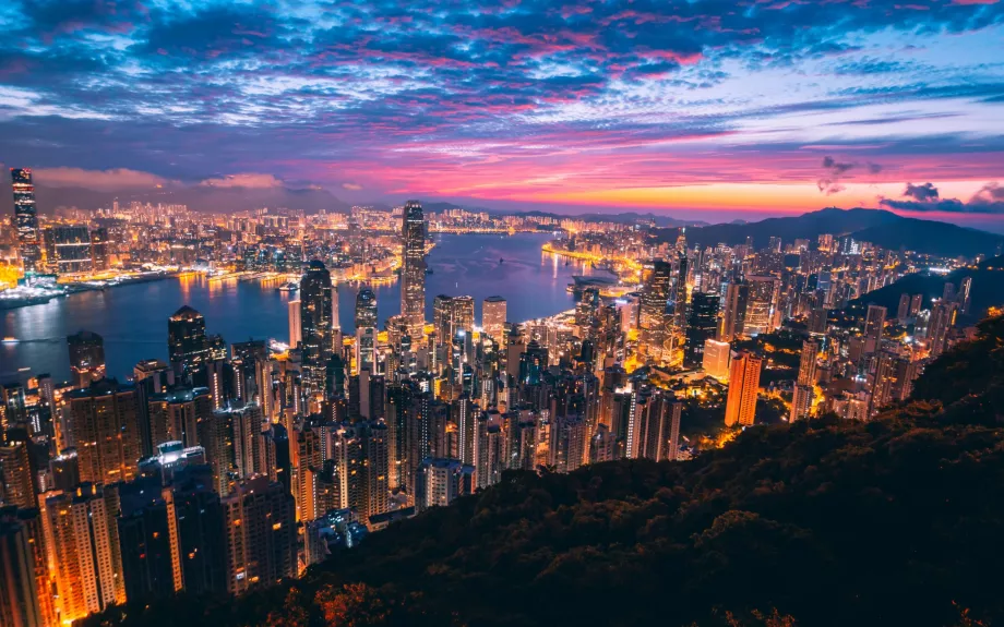 Victoria Peak di malam hari