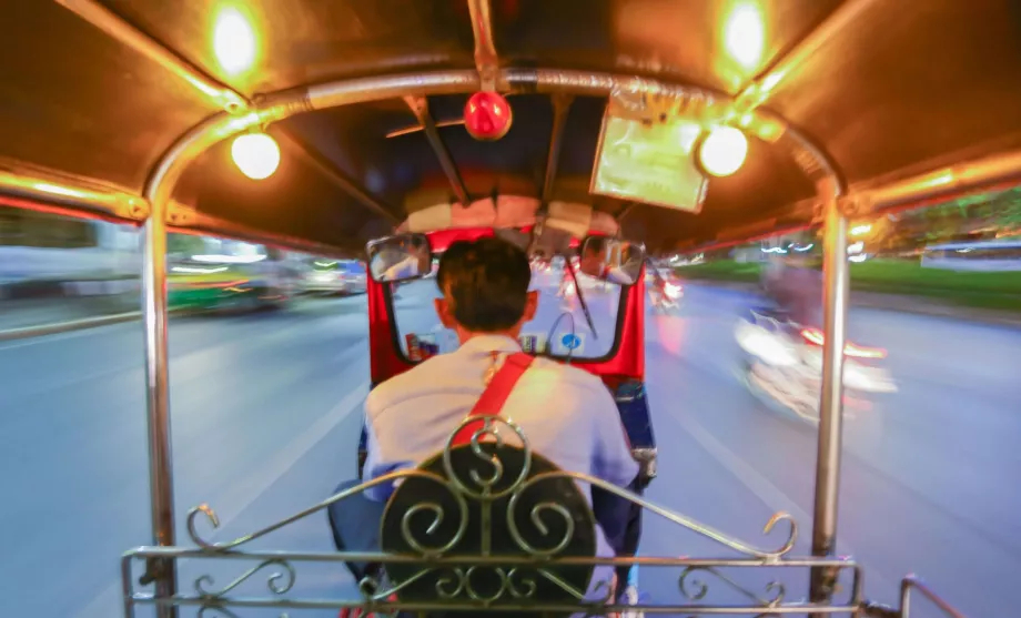 Tuktuk di Thailand