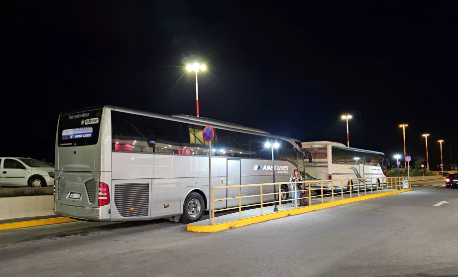 Bus ke pusat kota, bandara Chania