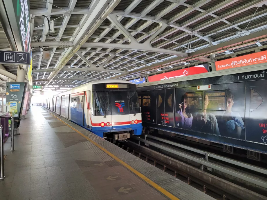 BTS Jalur Hijau Metro