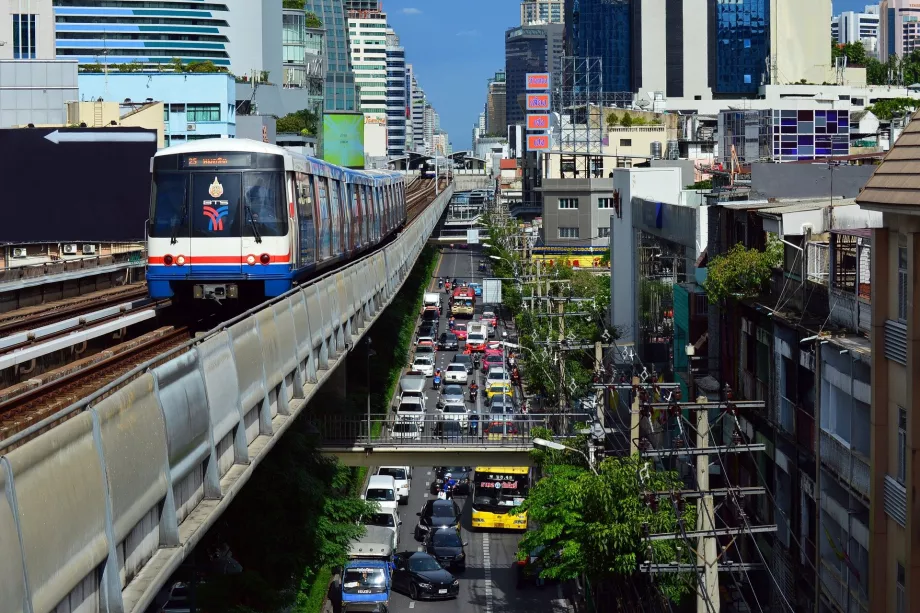 Jalur metro BTS