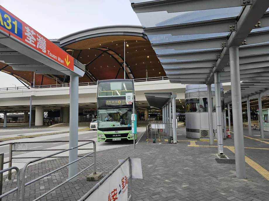 Arah pemberhentian bus MTR Tung Chung