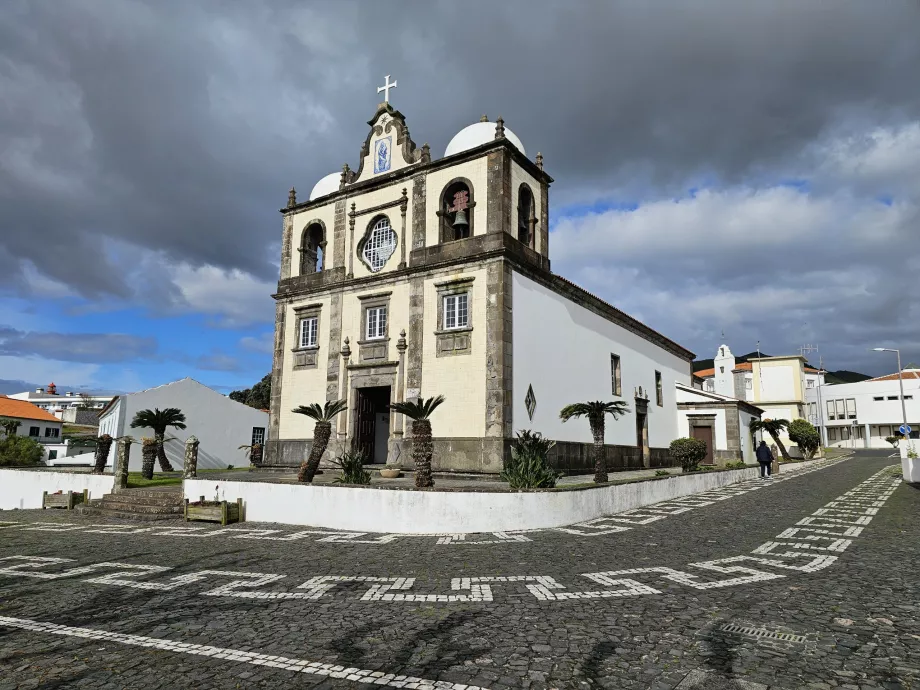 Gereja di Lajes