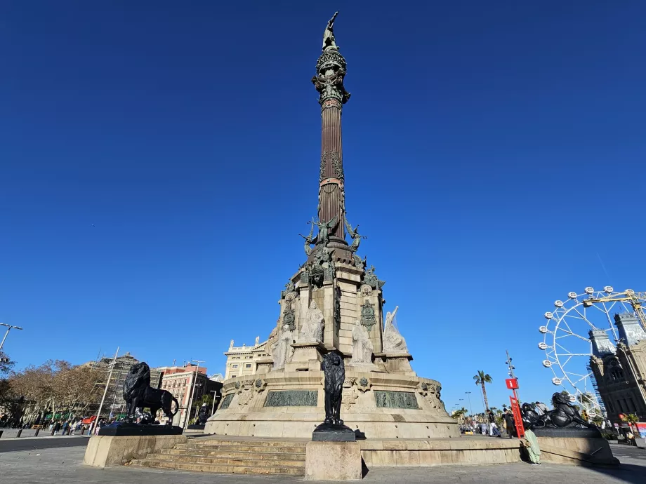 Monumen Christopher Columbus