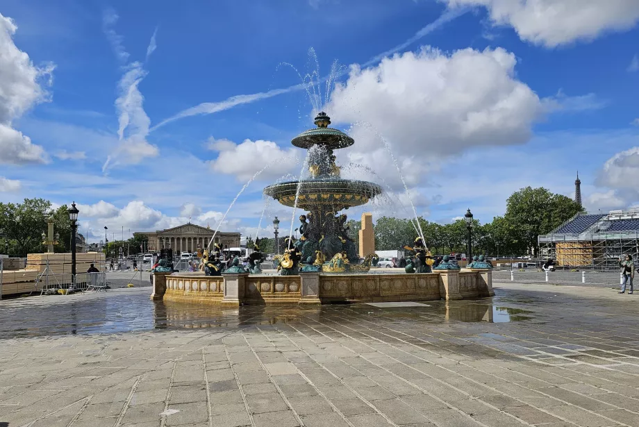 Air mancur di Place de la Concorde