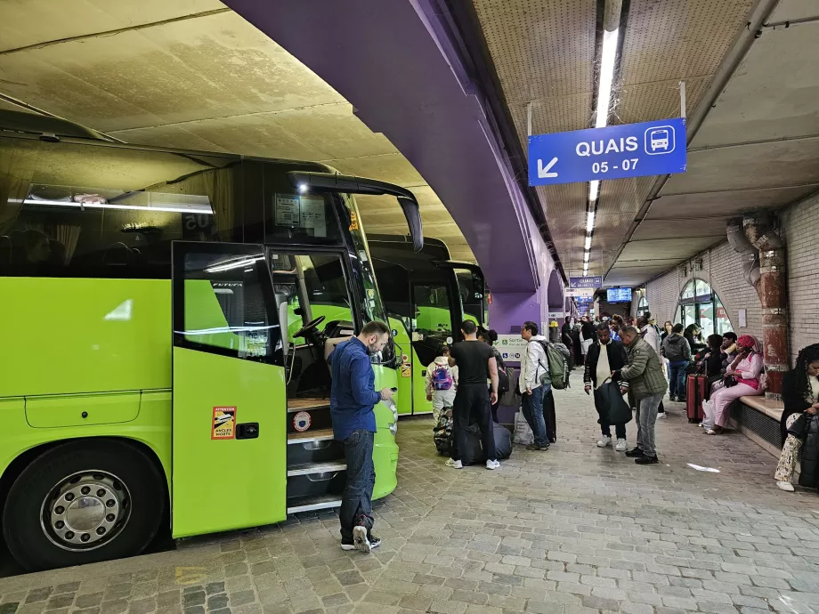 Terminal bus Bercy