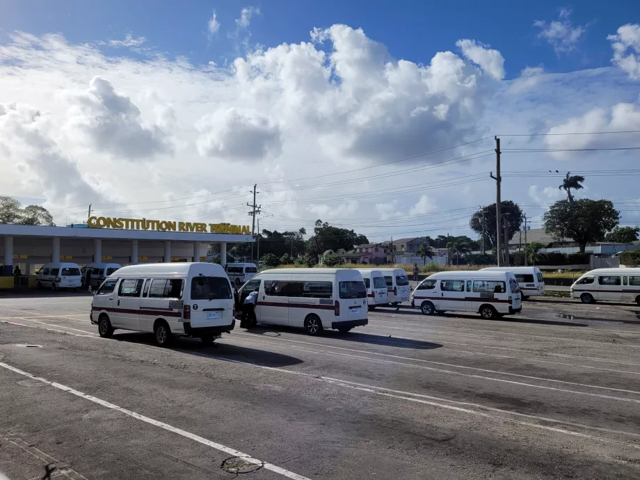 Terminal Sungai Konstitusi