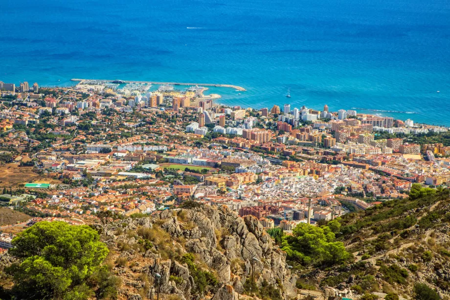 Pemandangan Benalmadena dari Calmaorro