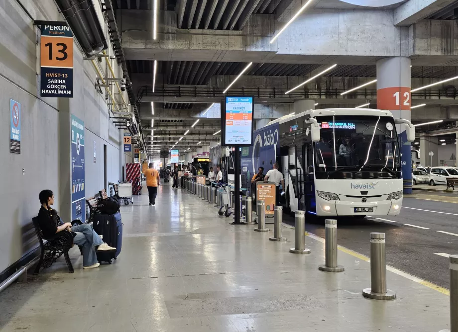 Bus dari Bandara Istanbul ke Bandara Sabiha Gokcen