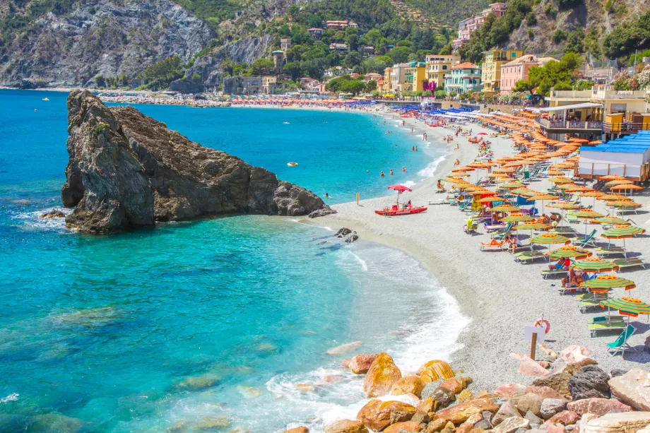 Pantai Monterosso al Mare