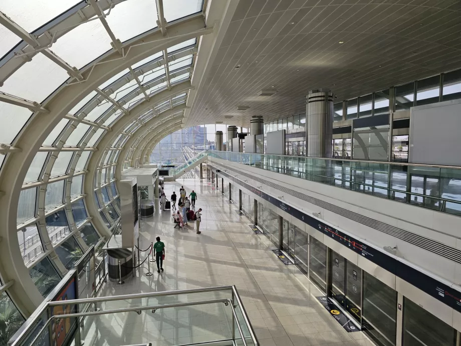 Stasiun, Bandara Dubai, Terminal 3