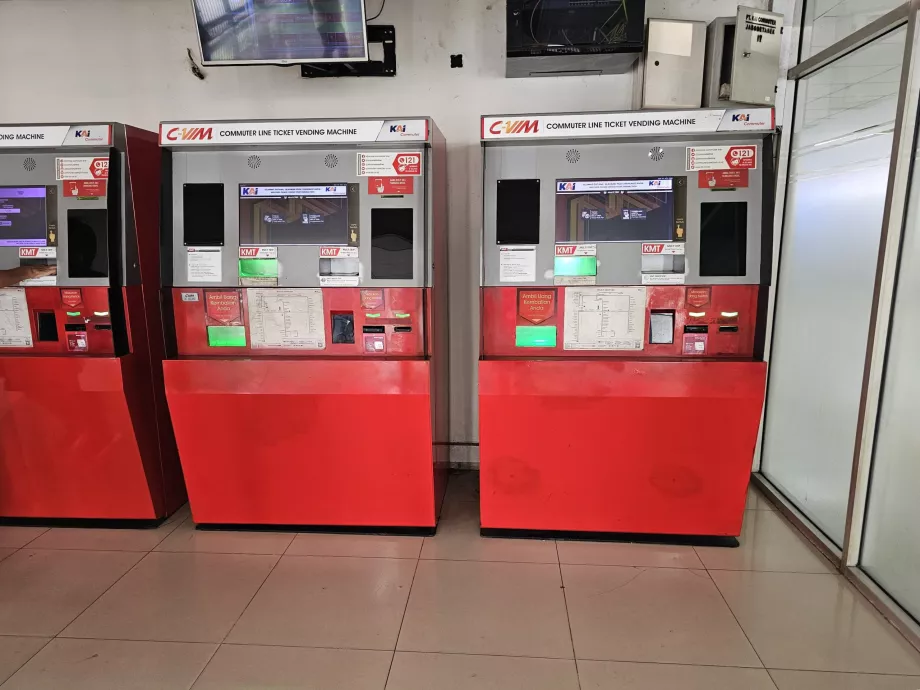 Mesin tiket, stasiun kereta pinggiran kota