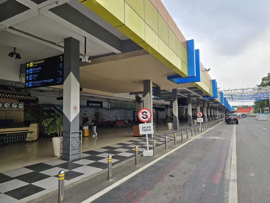 Terminal Bandara Halim