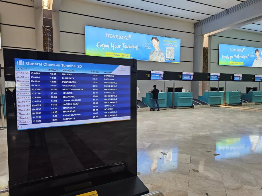 Check-in di Bandara Jakarta CGK