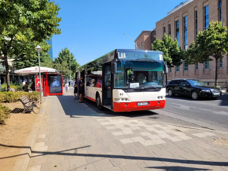 Bus Tirana