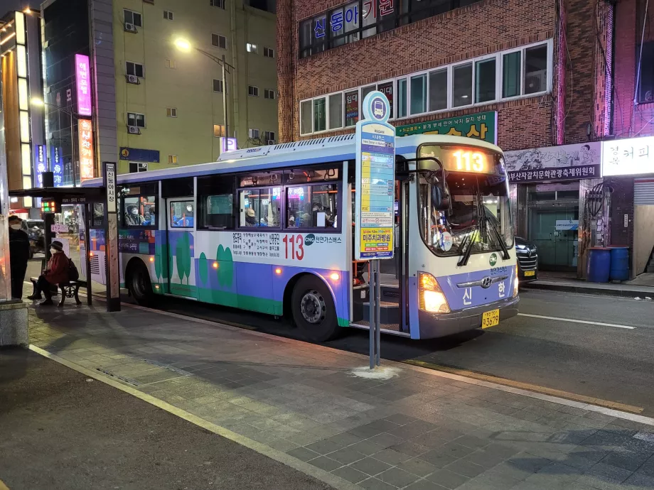 Bus di Busan