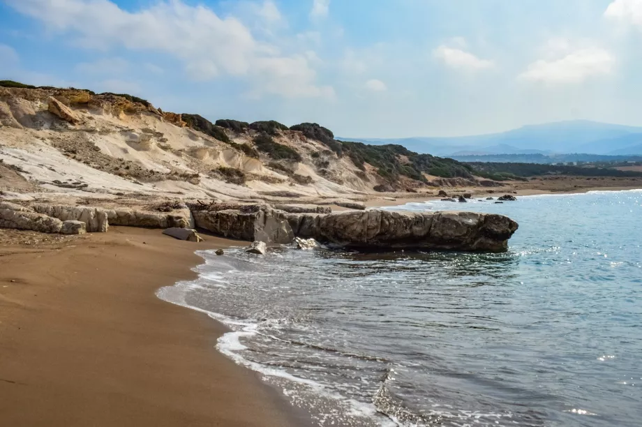 Pantai Lara