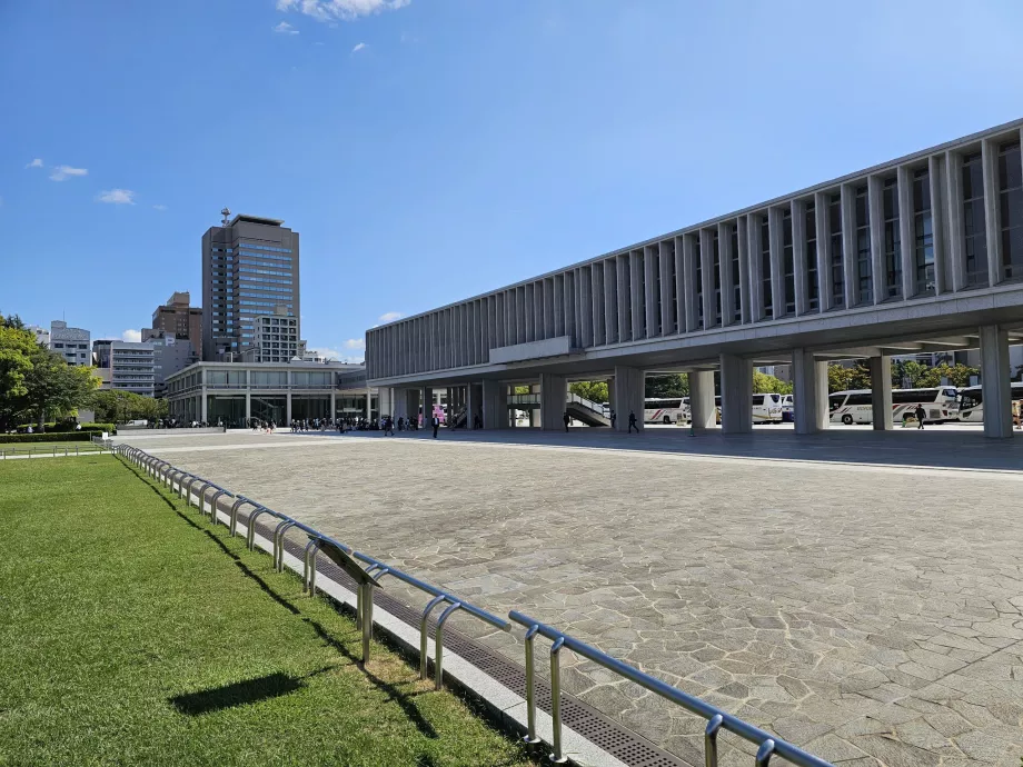 Museum Peringatan Perdamaian Hiroshima