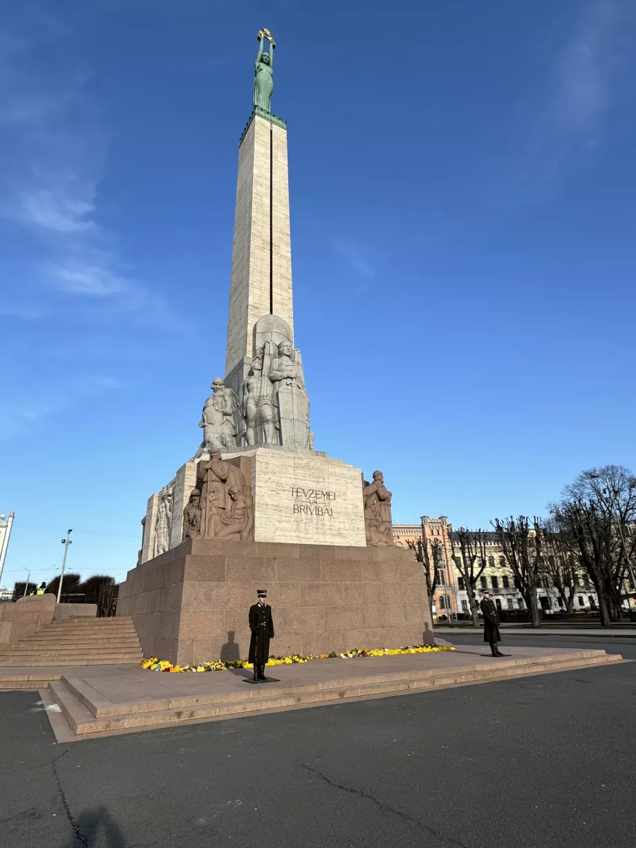 Monumen Kebebasan di Riga