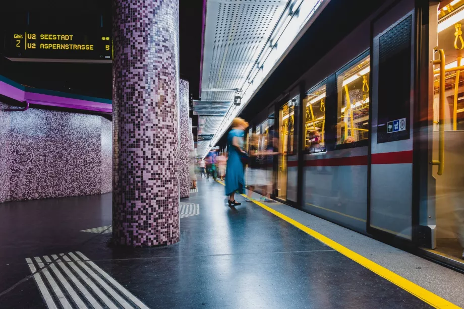 Stasiun metro