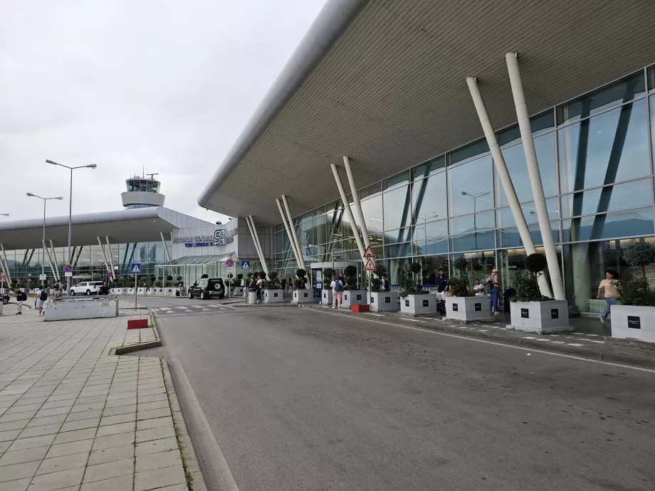 Terminal 2, Bandara Sofia