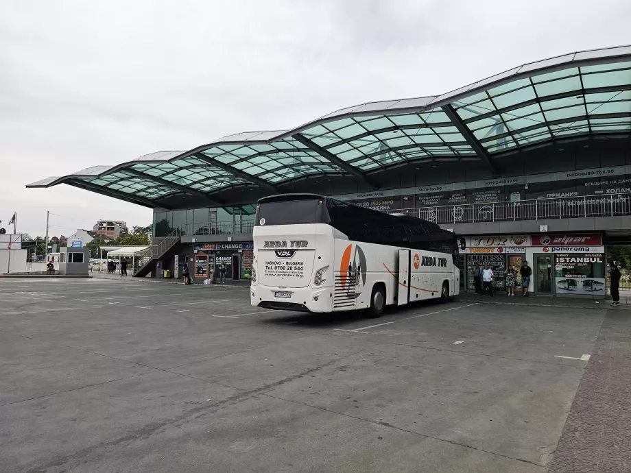 Terminal bus Serdika