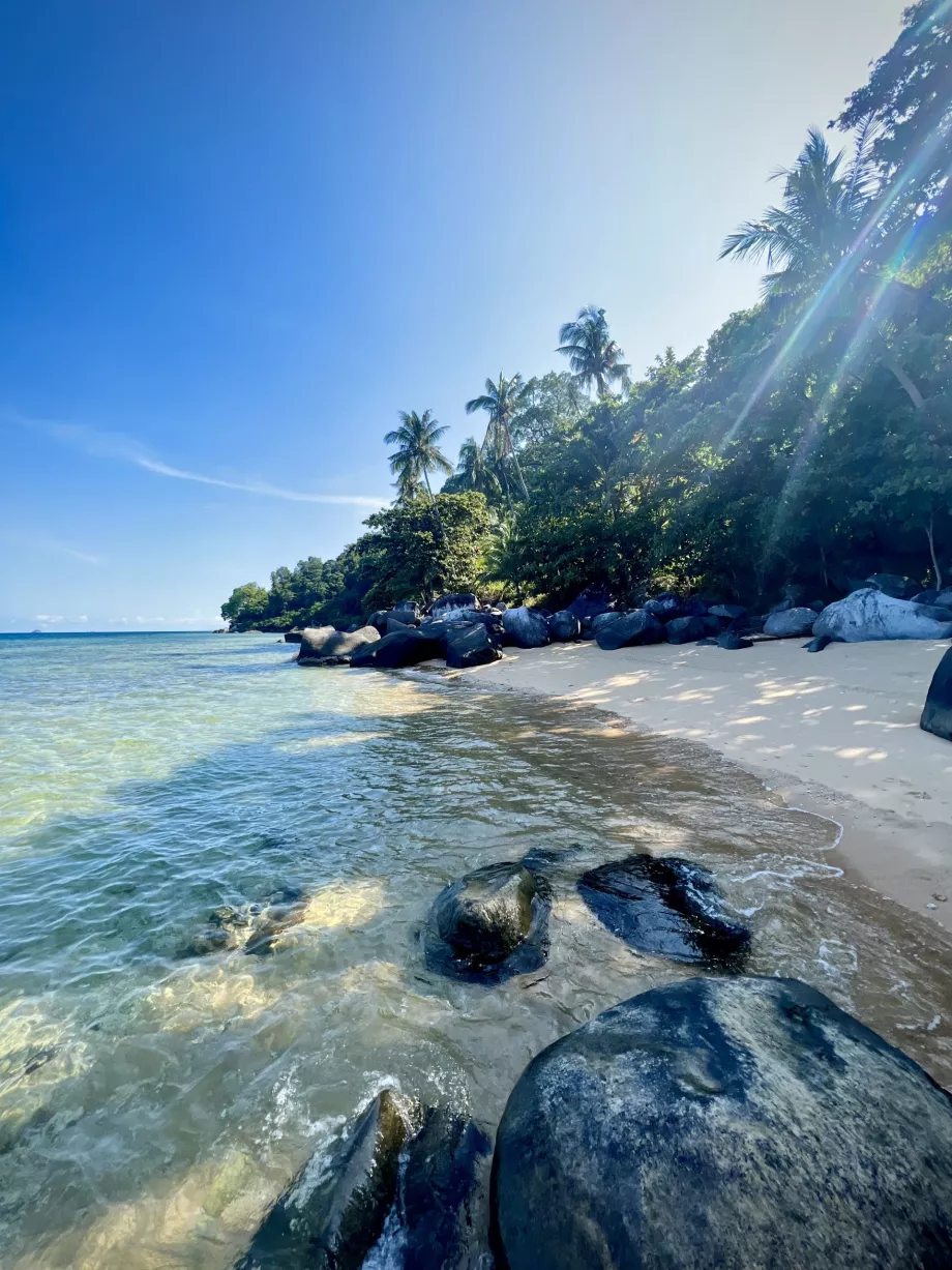 Pantai Genting dekat resor Melina, Tioman